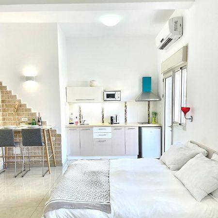 Apartament Bat Galim - By The Sea Hajfa Zewnętrze zdjęcie